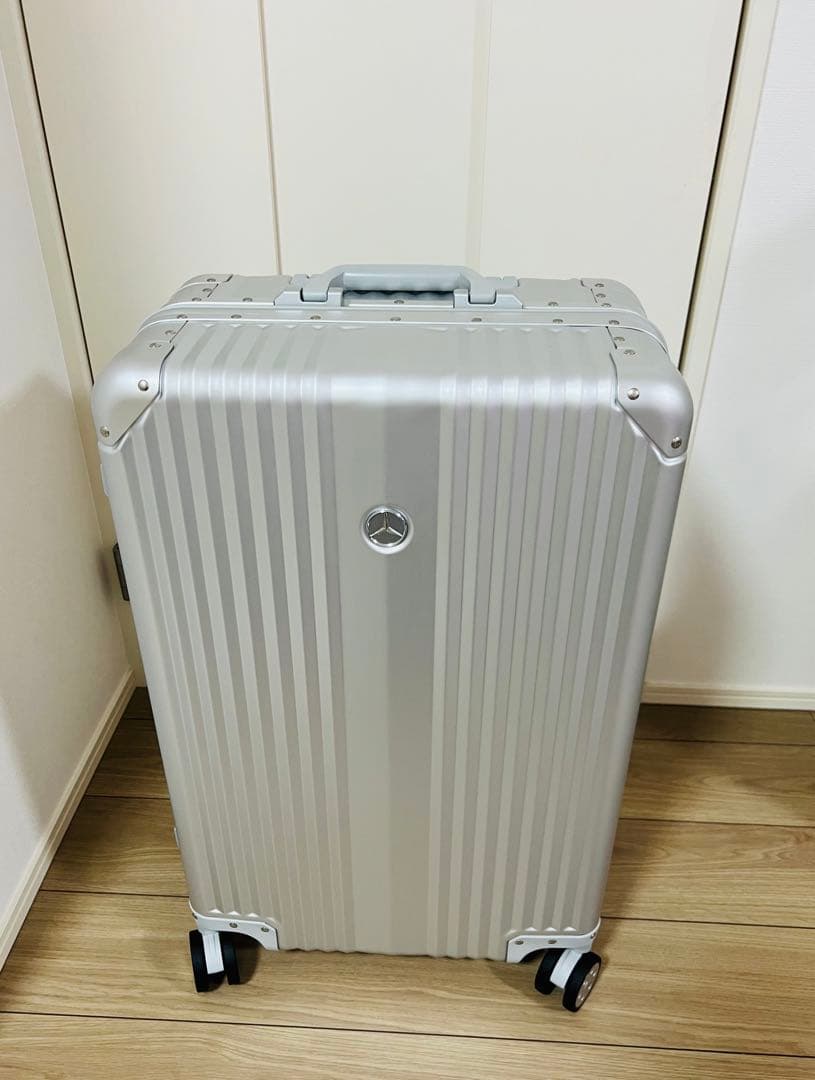 ★新品未使用 メルセデスベンツスーツケース 65L TSAロック付き★