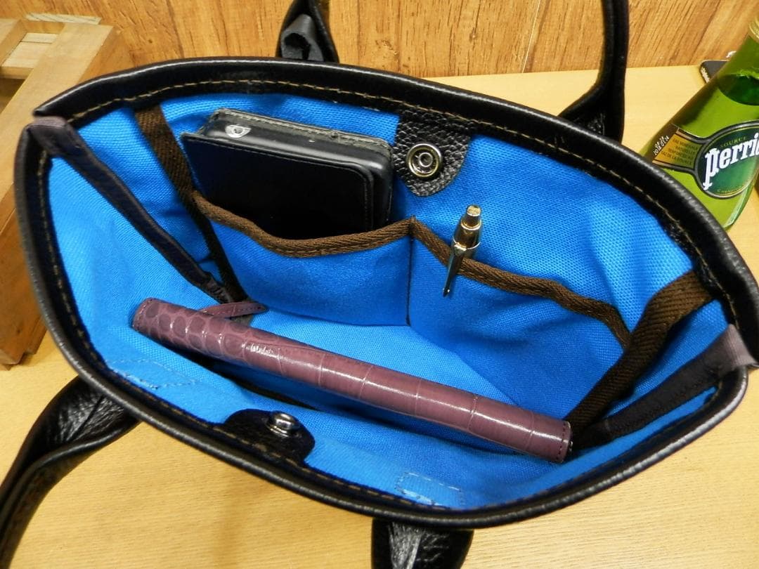 ☆XSサイズ☆カモフラ迷彩柄レザー×スカイブルー裏地のミニトートバッグ