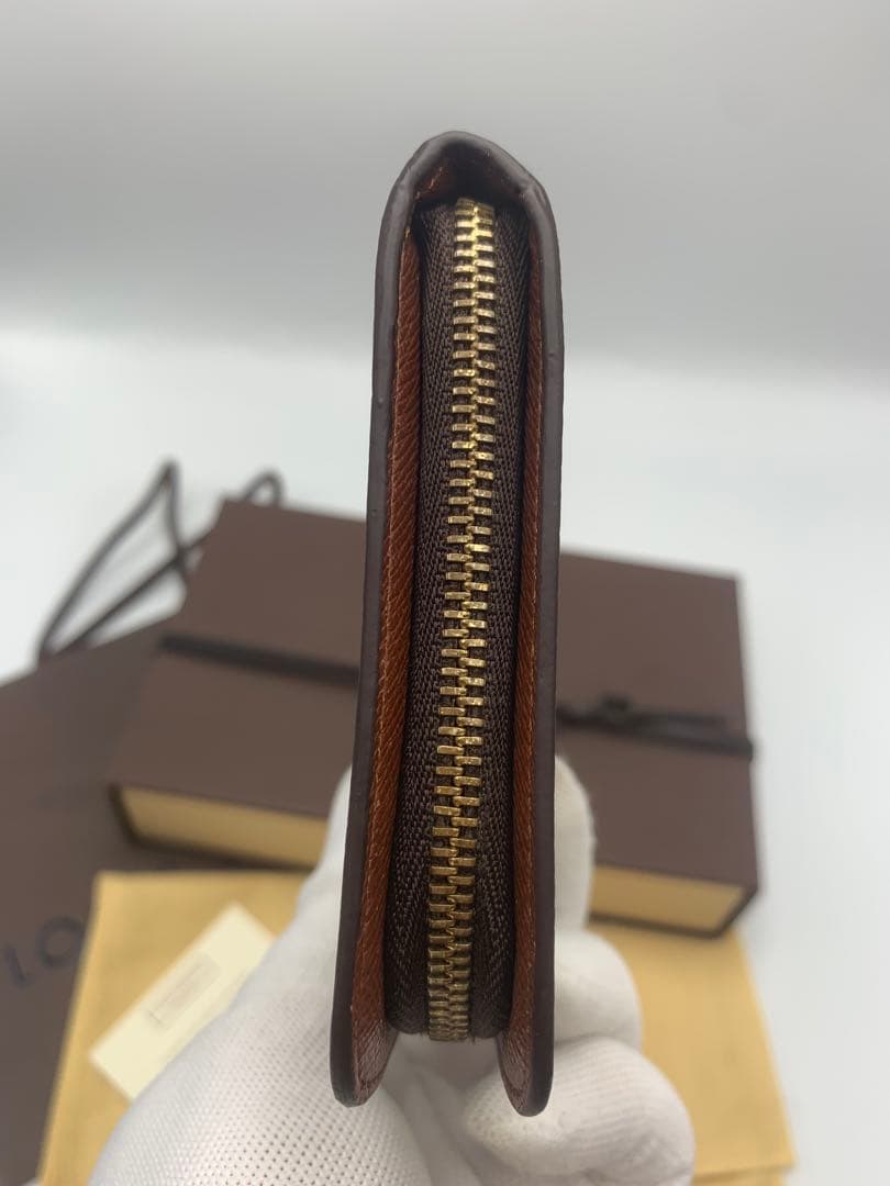 ルイヴィトン　モノグラム　ポルトモネジップ　長財布　財布　ラウンドジップ