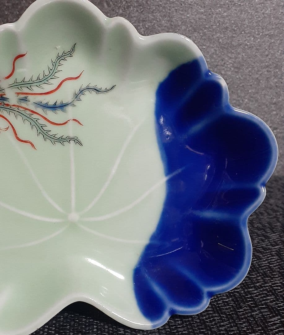 【名品❗️】江戸時代　柿右衛門様式　青磁瑠璃釉　蓮葉形　極細密　鳳凰図　変型皿