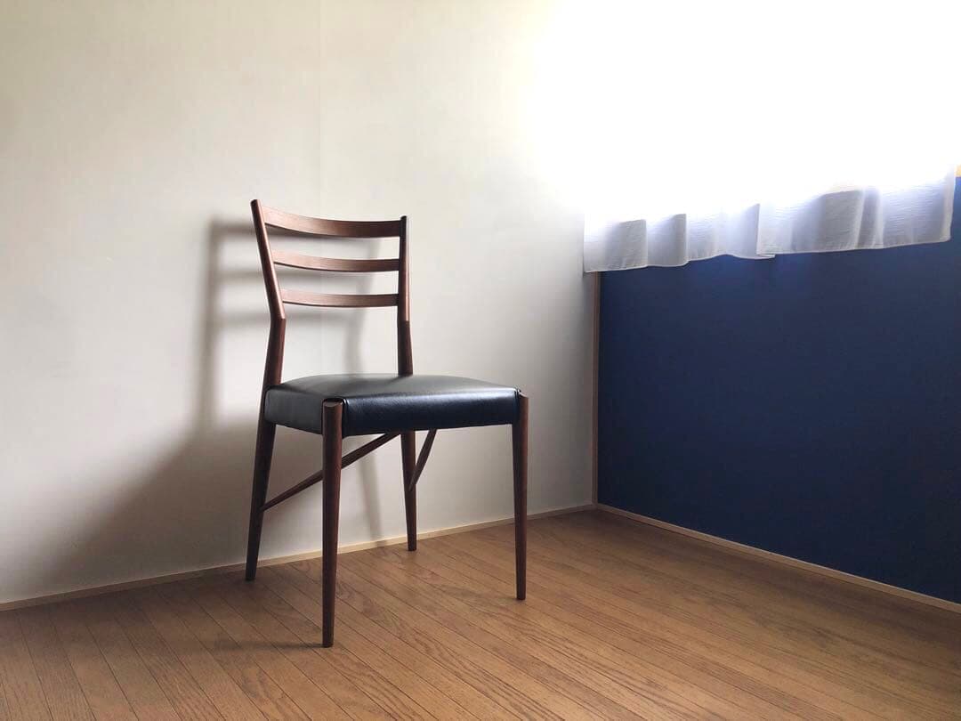 飛騨高山 日進木工製 ウォールナット材 黒革チェア ダイニング デスク椅子 工芸