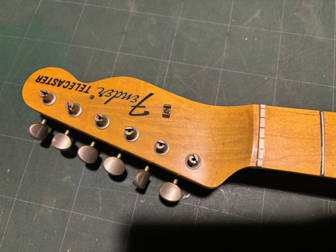fender japan 初期／ブリッジAシリアルコンポーネント　ラッカー塗装