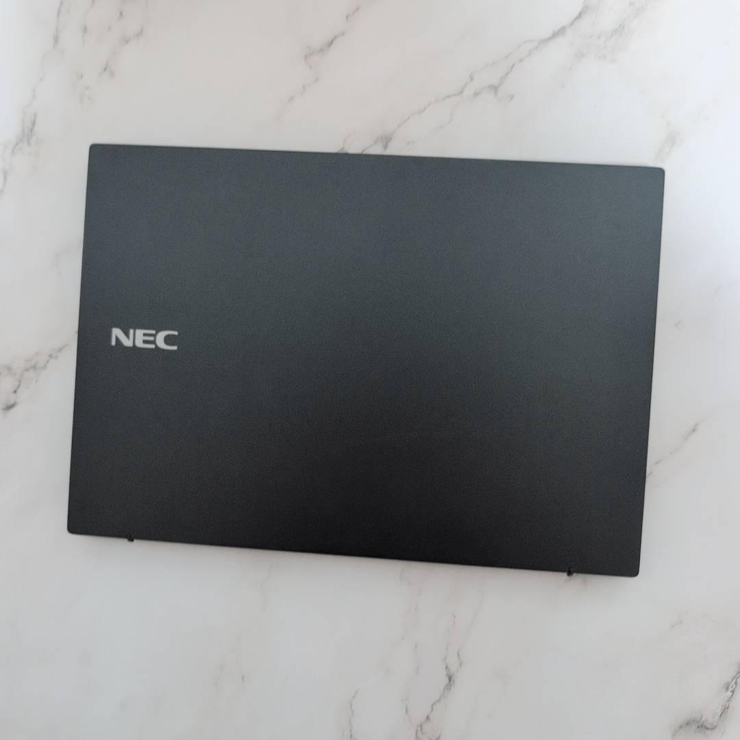 起動OK！★第10世代★ Corei7 16GB 超軽量870g