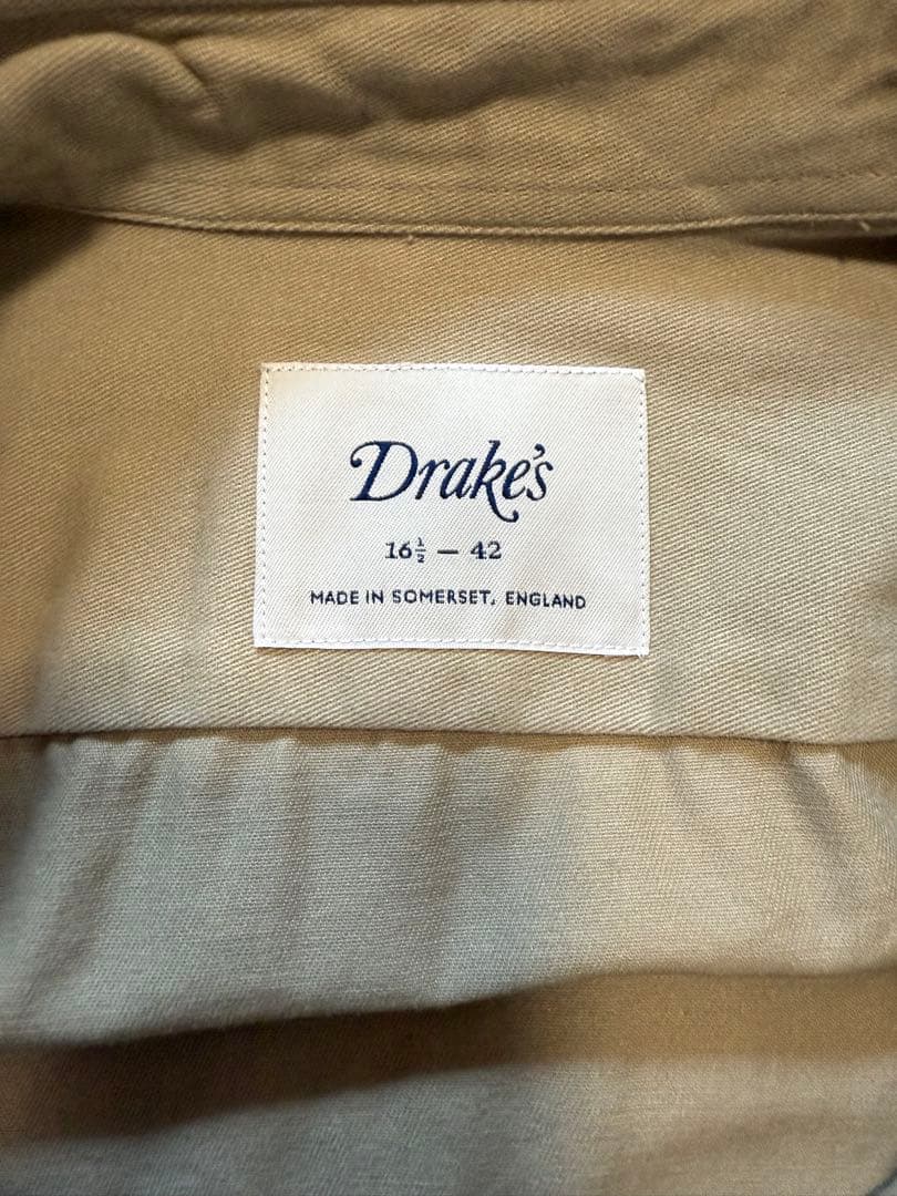 Drake’s BEAMS F 別注　ベージュ ツイル レギュラーカラーシャツ