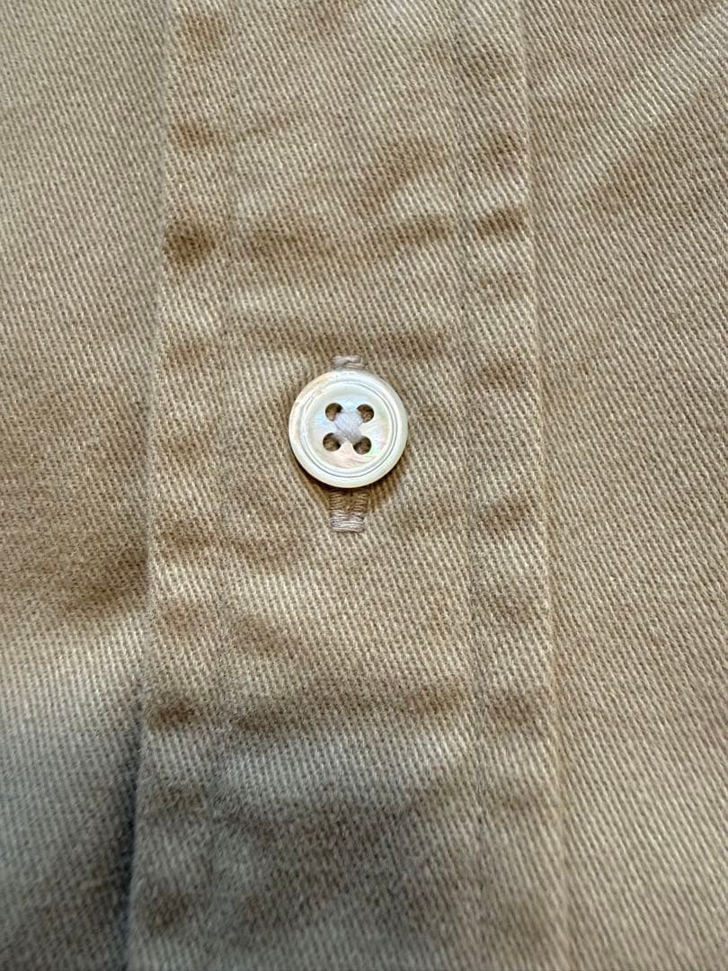 Drake’s BEAMS F 別注　ベージュ ツイル レギュラーカラーシャツ