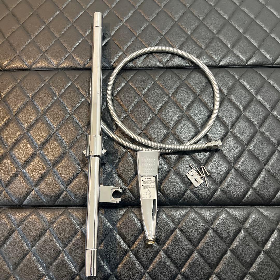 新品　TOTOシルバーシャワーヘッド ホース　スライドバー付きセット04B94R