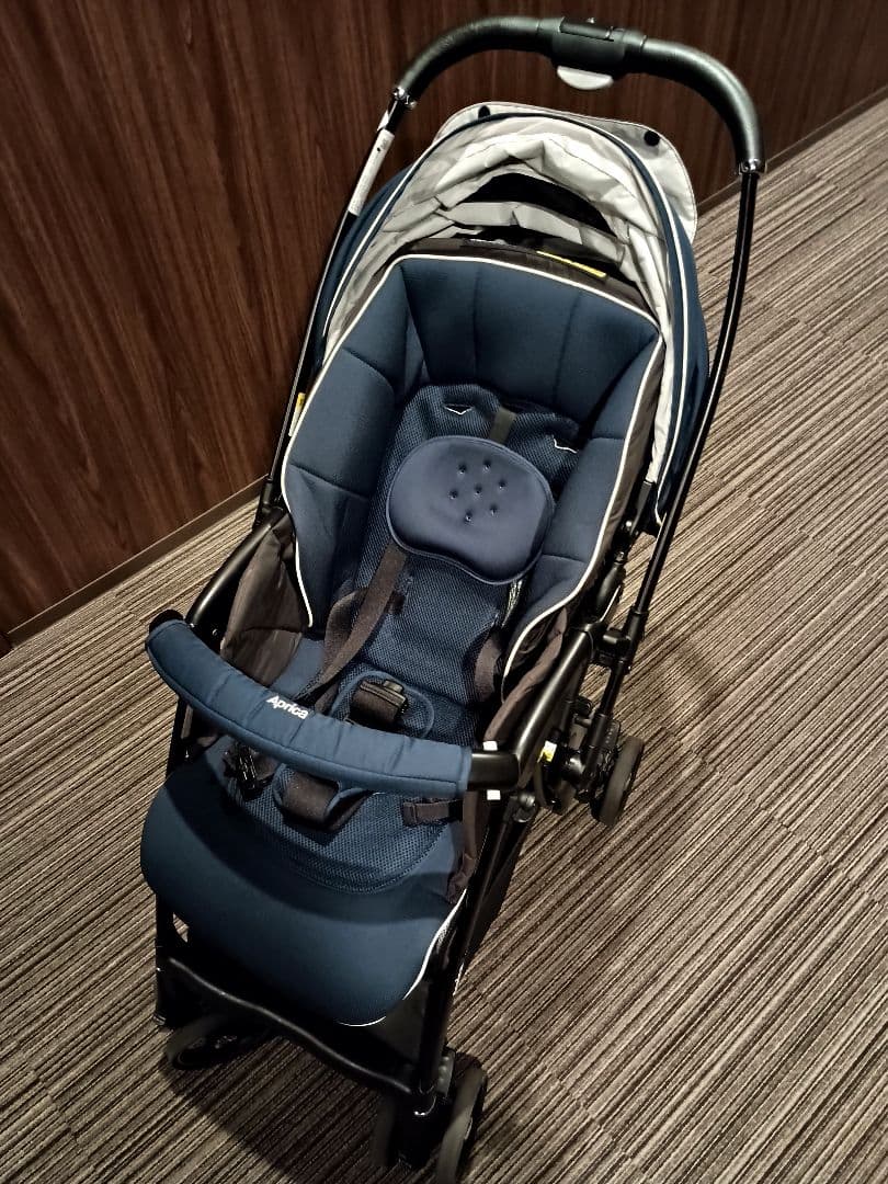 【中古良品】アップリカ A型ベビーカー ラクーナ クッション AD ネイビー