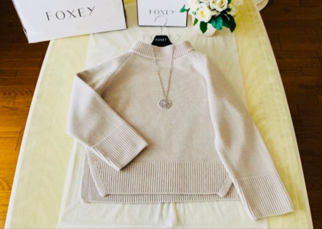 フォクシー　 デイジーリン しっとりウールセーター Hampton Madam
