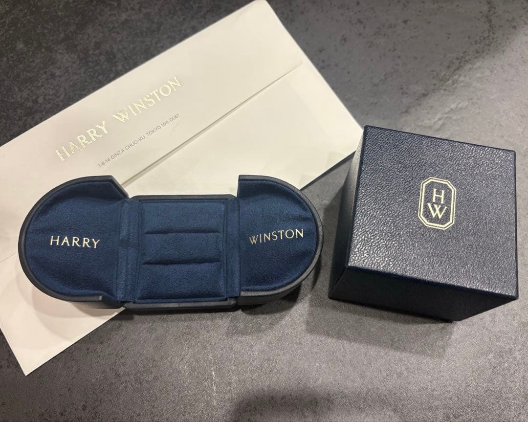 HARRY WINSTON ペアリング　空箱　レザーケースと付属品