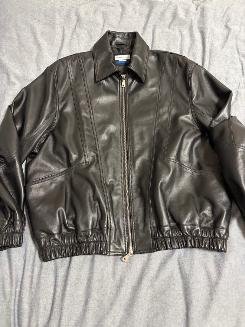 メゾンスペシャル シープレザーシングルカラーブルゾン ブラック サイズ1