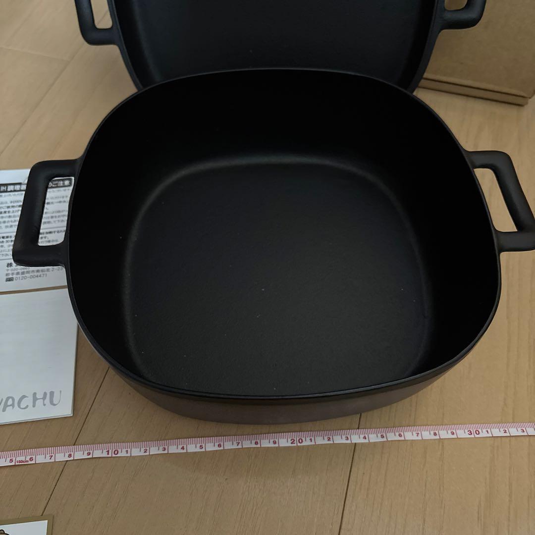 IWACHU 鋳鉄 両手鍋 24cm