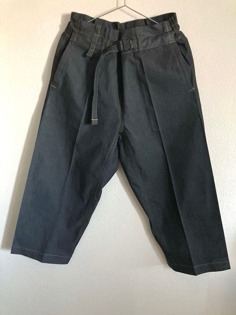 【ISSEY MIYAKE】me ブラックデニムパンツ 日本製 ブラック
