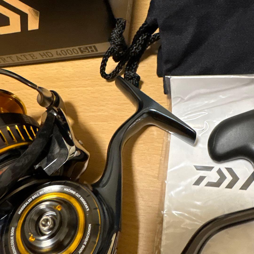 新品　未使用品　DAIWA ダイワ　16 セルテート HD 4000SH