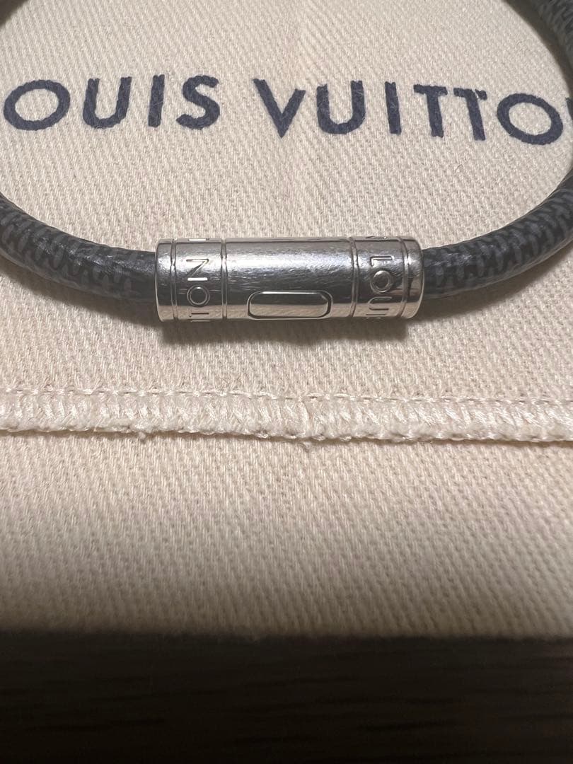 y*e様 LOUIS VUITTON ブレスレット・キープ イット 袋有り　ダミ