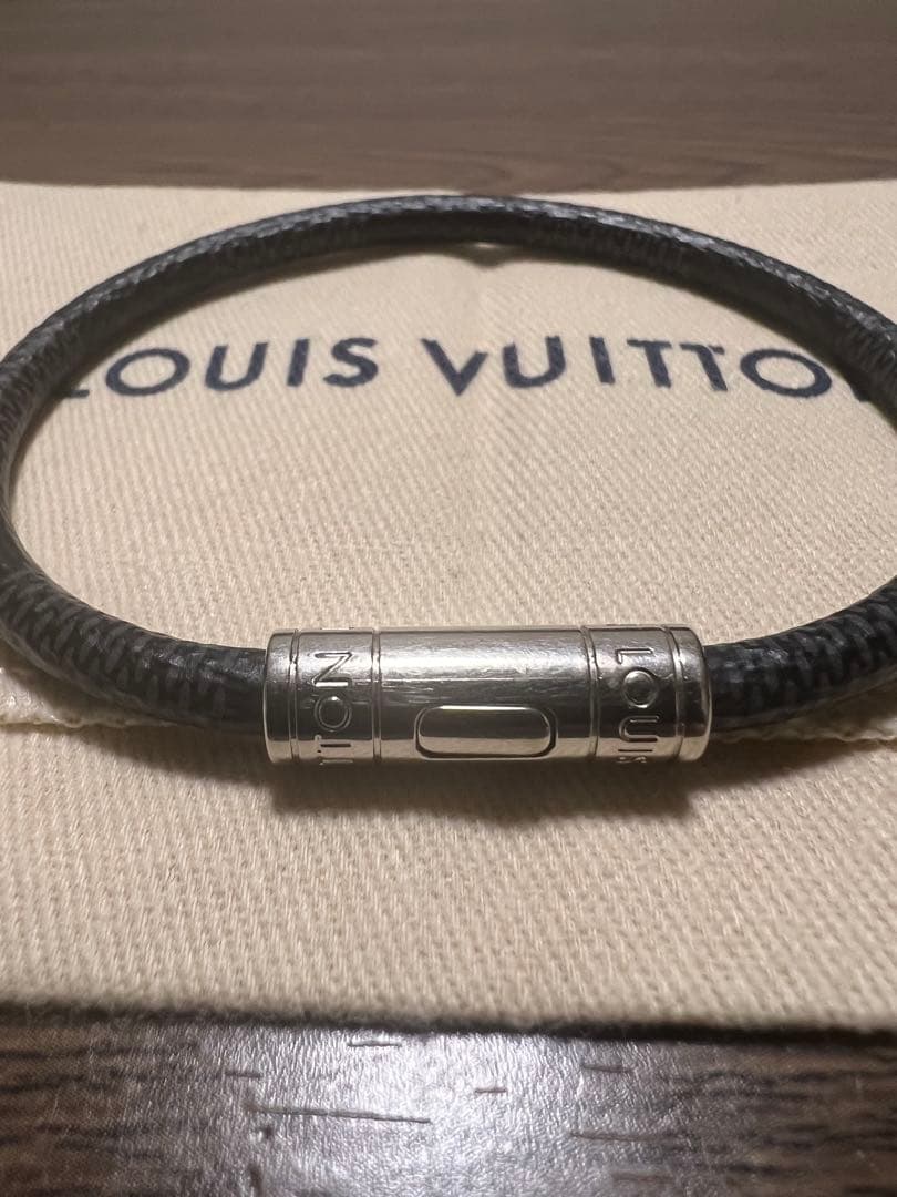 y*e様 LOUIS VUITTON ブレスレット・キープ イット 袋有り　ダミ