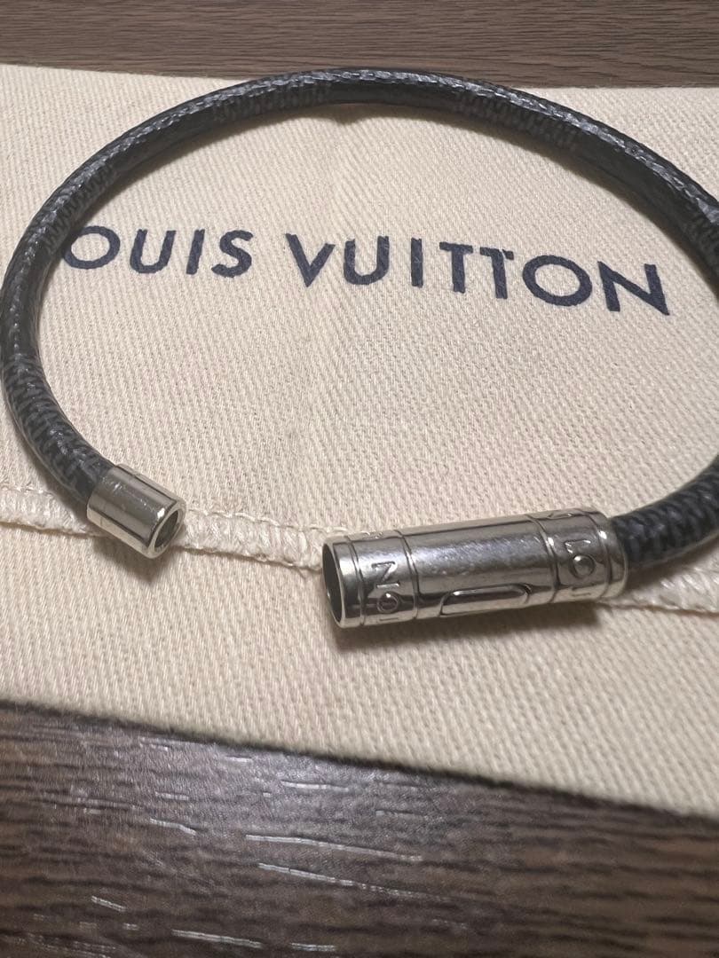 y*e様 LOUIS VUITTON ブレスレット・キープ イット 袋有り　ダミ