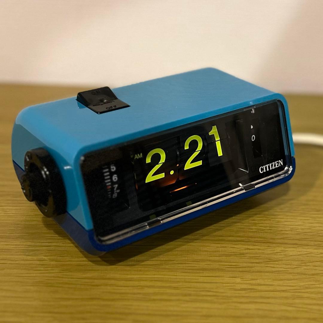 【メンテ済み・動作正常】CITIZENパタパタ時計 ハイリーフ・カーチス 水色