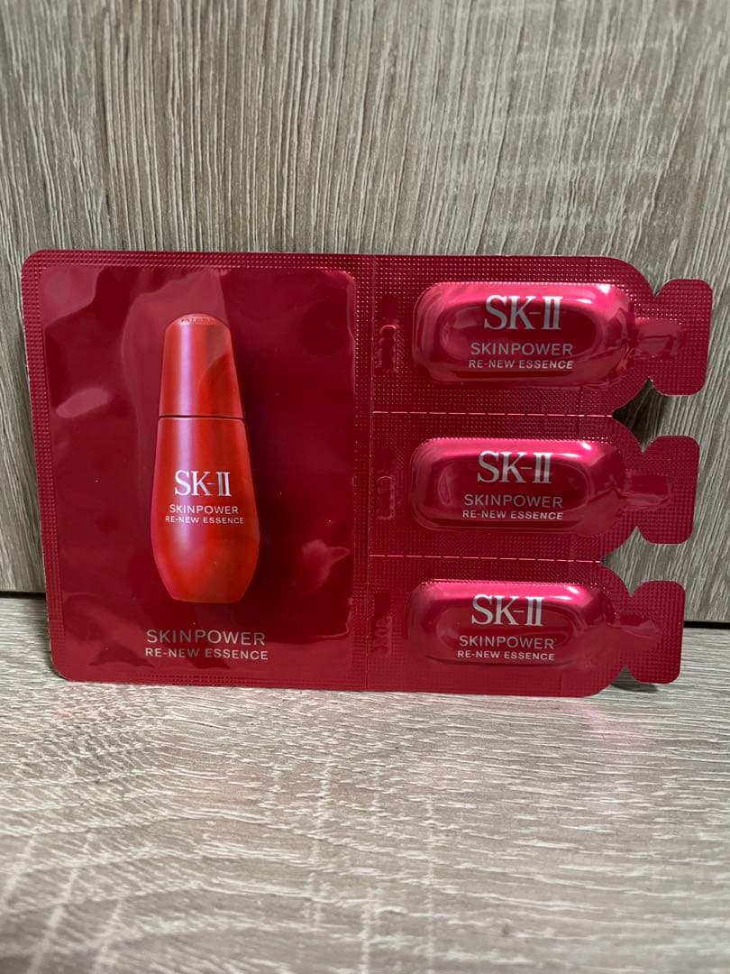 SK-II スキンパワーリニューエッセンス 30mlと1ml×3 新品未開封