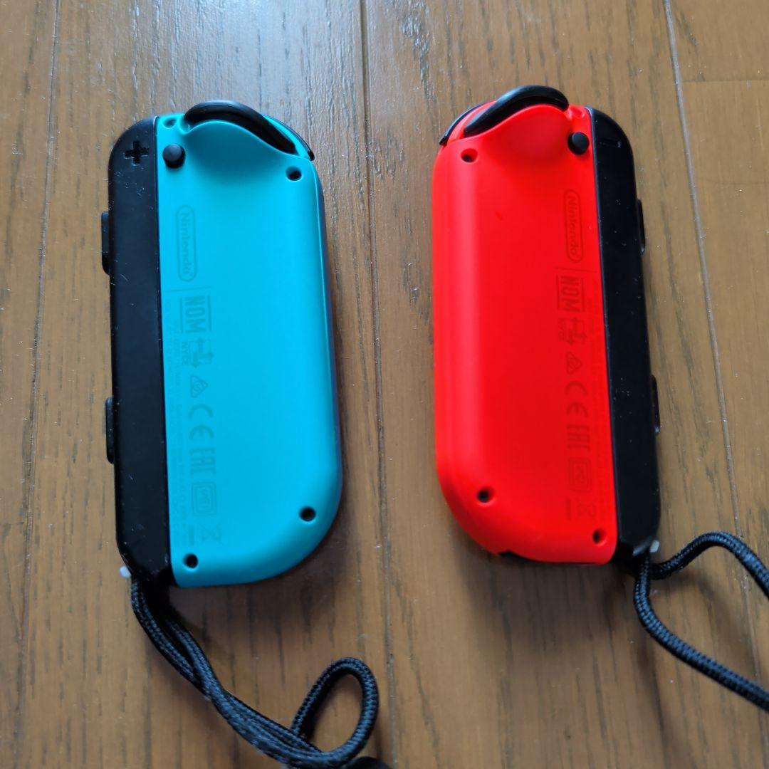 Nintendo Switch 本体 + 付属品　箱なし