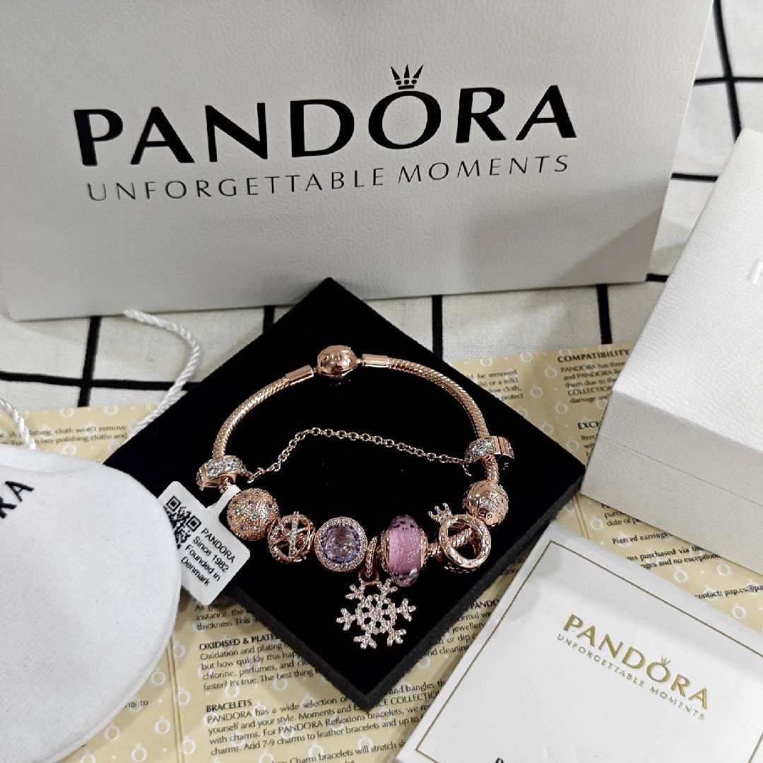 Pandora ローズゴールド ビーズブレスレット スノーフレークチャーム付き/
