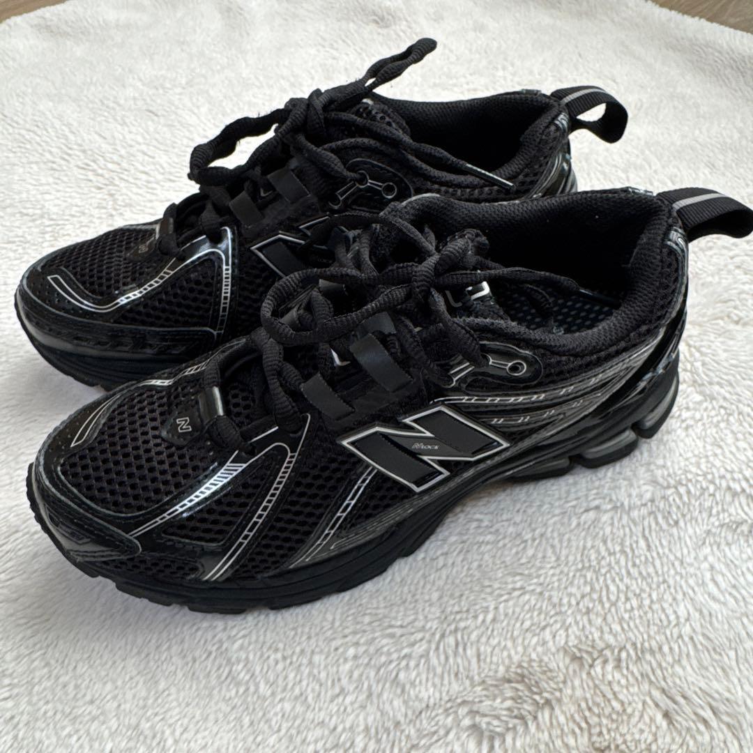 New Balance ニューバランススニーカー M1906RCH 完売品