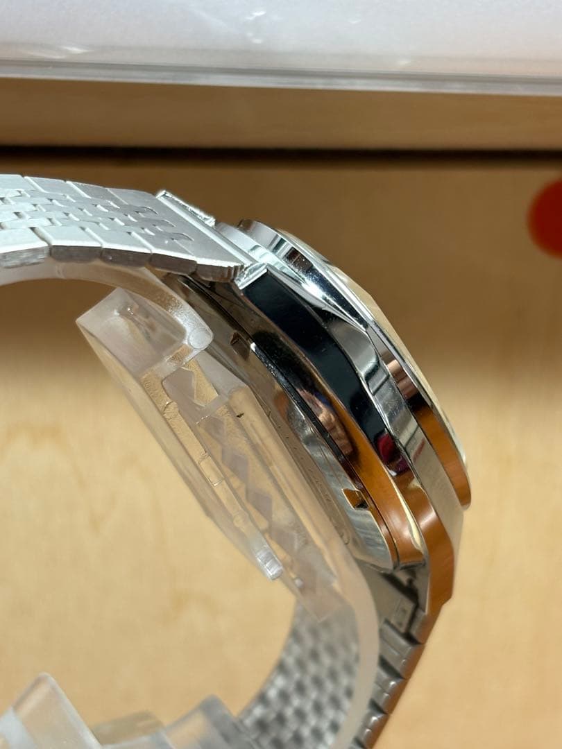 シチズン コスモトロン 電磁テンプ式腕時計　超美品