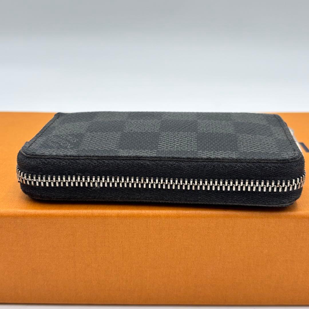 LOUIS VUITTON パース ジッピー　ダミエ グラフィット