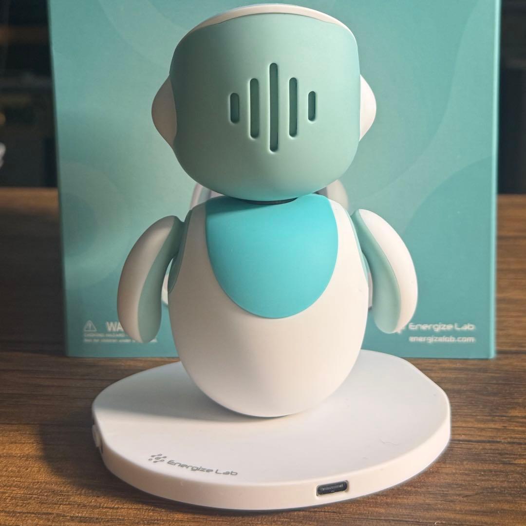 Eilik アイリック 箱付き デスクトップロボット コンパニオンロボット