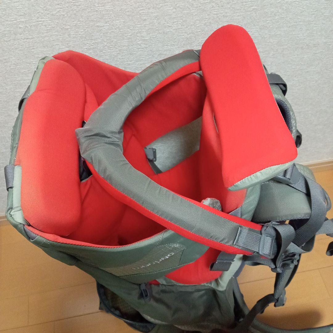 ベビーキャリア　macpac ハイキング用バックパック オリーブグリーン