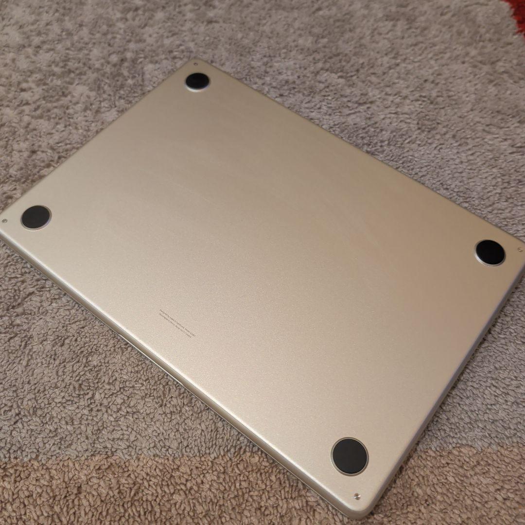 MacBook Air M2 スターライト 13.6インチ 8GB 256GB