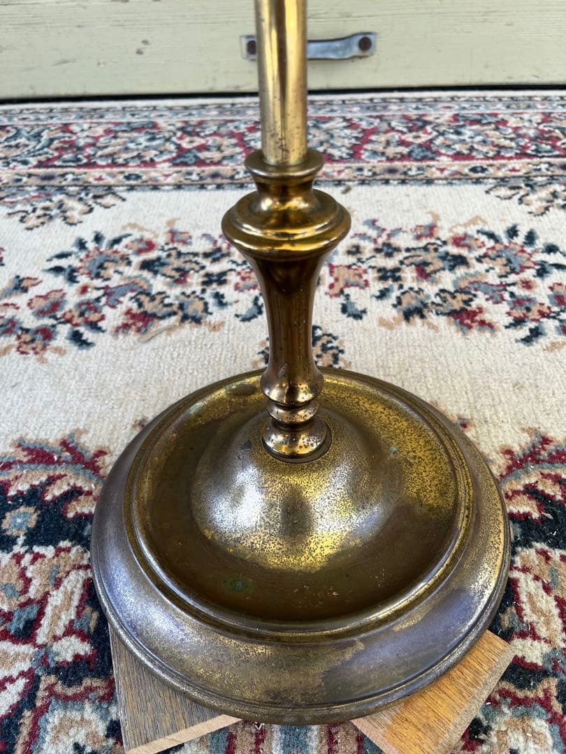 ぱせり　真鍮フロアライトクラシック 狩猟画 ランプシェード