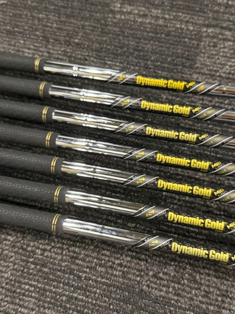 COBRA KING TOURアイアン7本セット中古品(美品)
