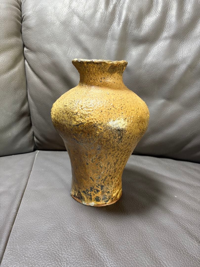 置物　花入
