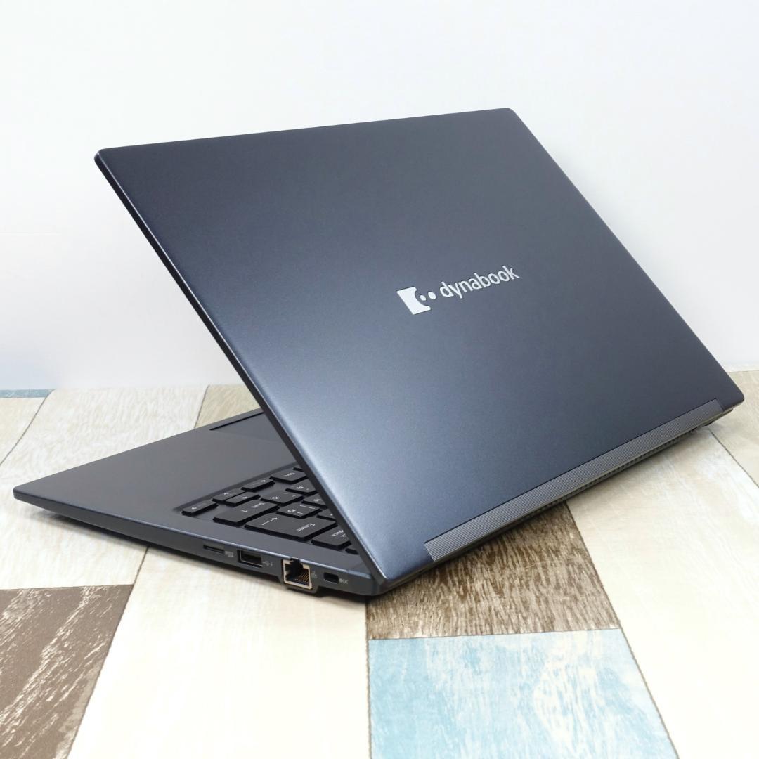 極美品✨最新モデルと同じデザインの超軽量神速モバイル✨１１世代コアｉ５✨ＩＧＺＯ