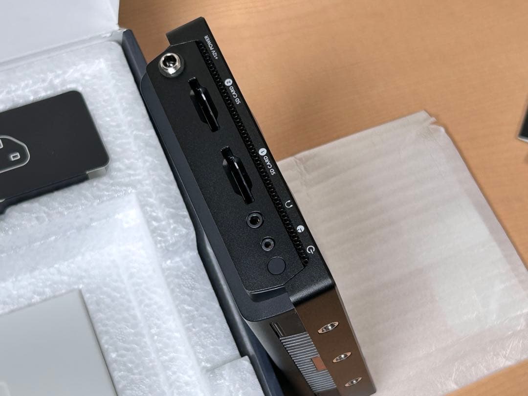 ビデオカメラ Blackmagic Design Video Assist 7 12G HDR