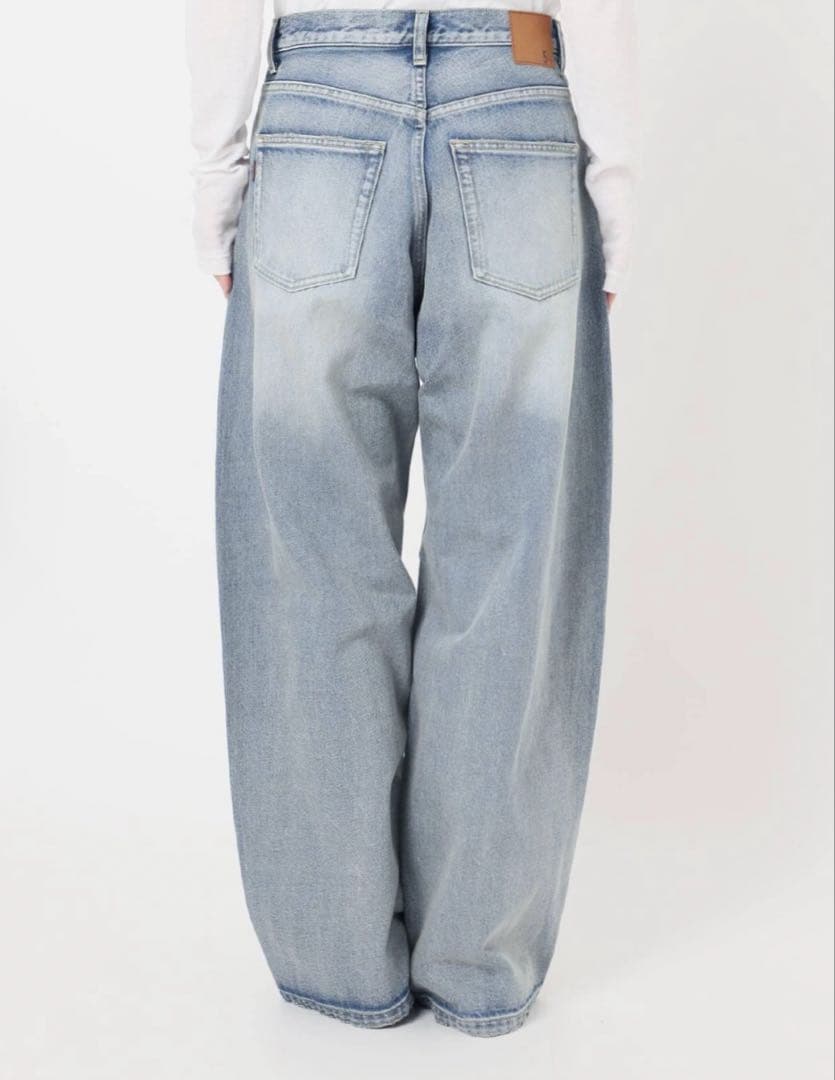 Spick & Span 『5 1/2』タックバレルデニム