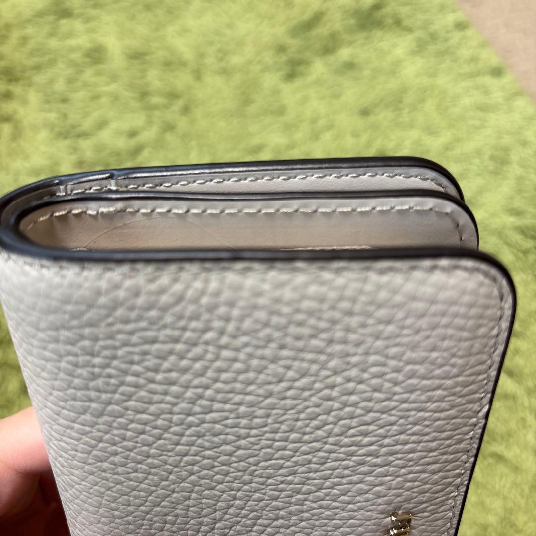FURLA 財布