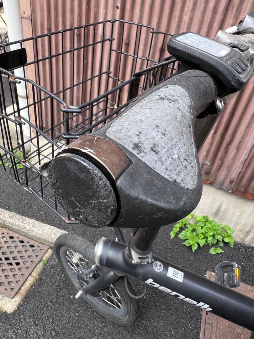 【京都市直接引き取り限定】※訳ありbenelli 折りたたみ自転車 ブラック