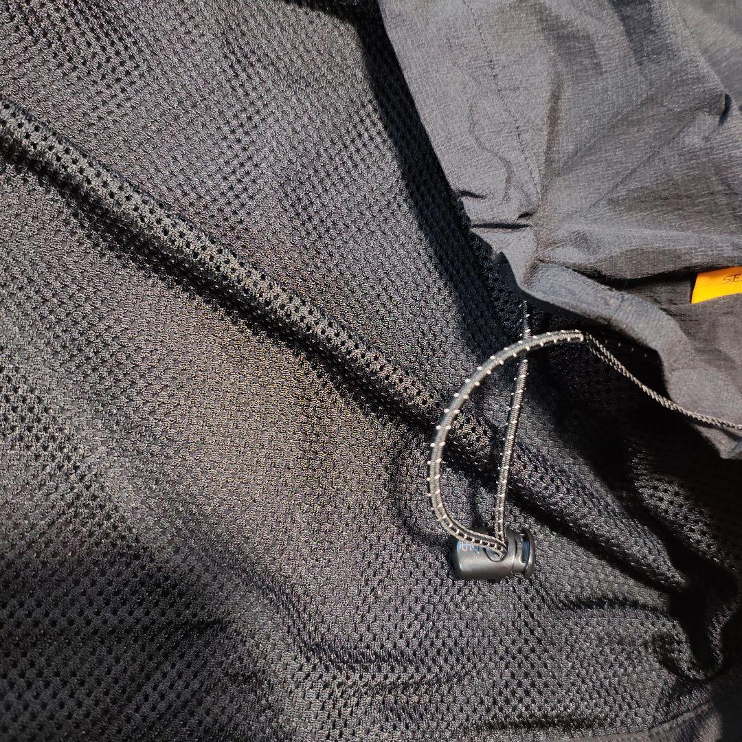 【新品 未使用】SEE SEE SUPER BIG NYLON HOODY 訳有