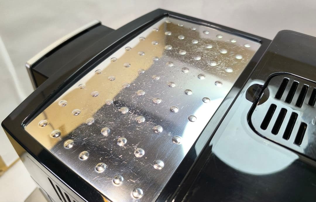 デロンギ　マグニフィカSカプチーノ　全自動コーヒーマシンECAM23260SBN