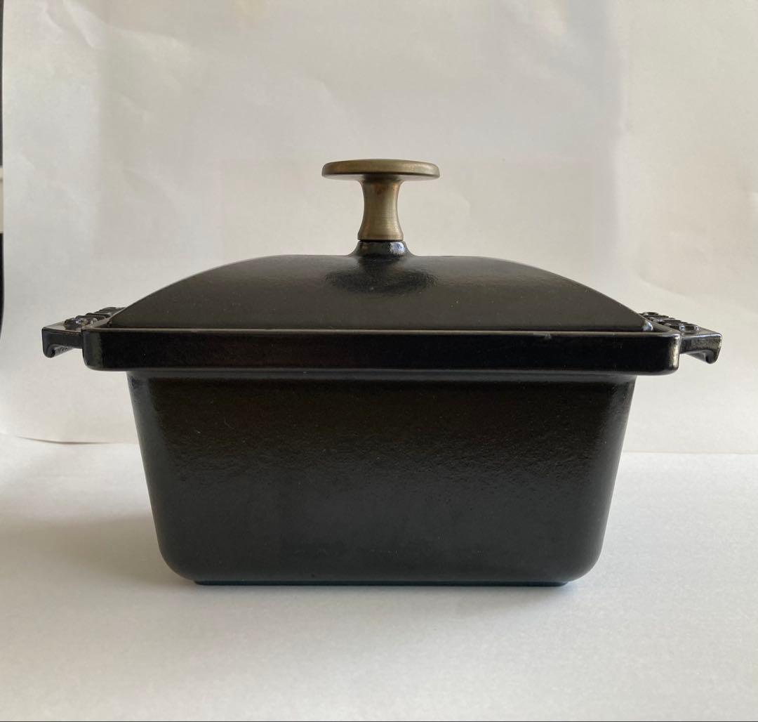 staub　ハーフテリーヌ