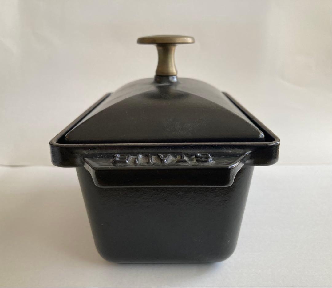 staub　ハーフテリーヌ