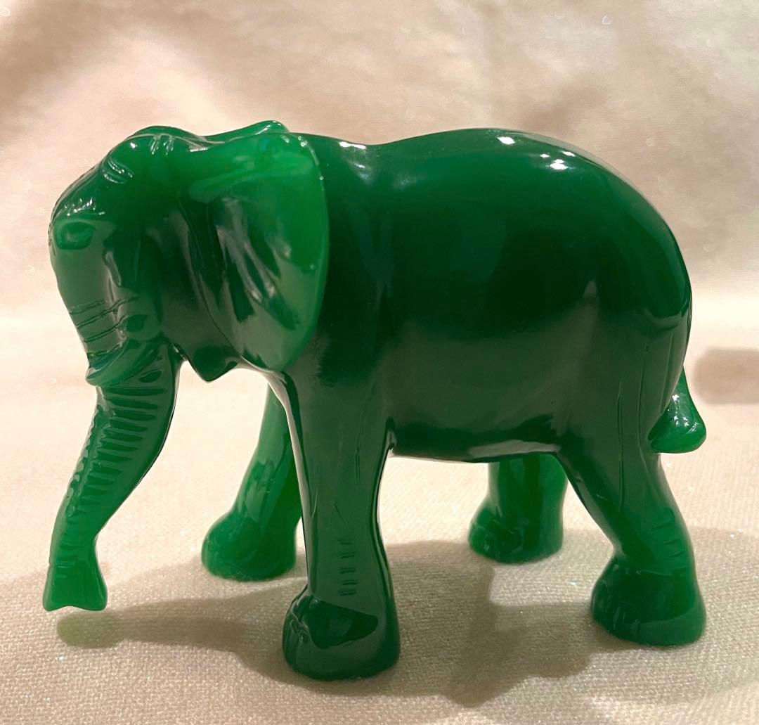 タイ　ゾウ　ペア　置物　翡翠色　風水　縁起物　緑色　グリーン