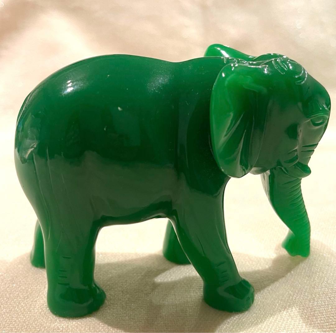 タイ　ゾウ　ペア　置物　翡翠色　風水　縁起物　緑色　グリーン