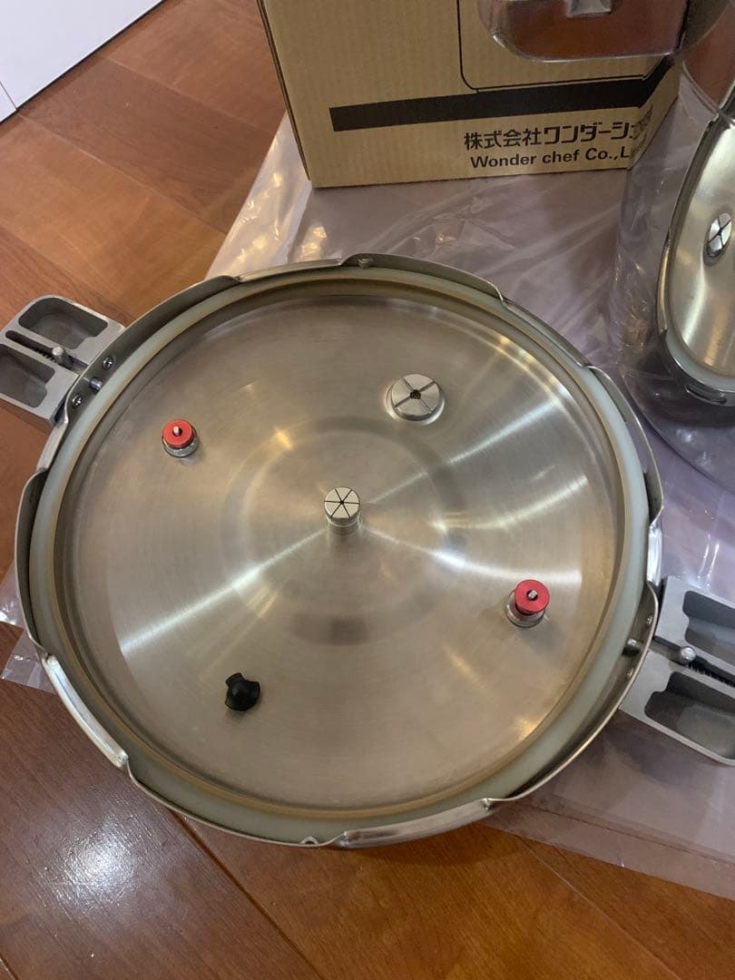 ワンダーシェフPro 15L ステンレス圧力鍋 neneです