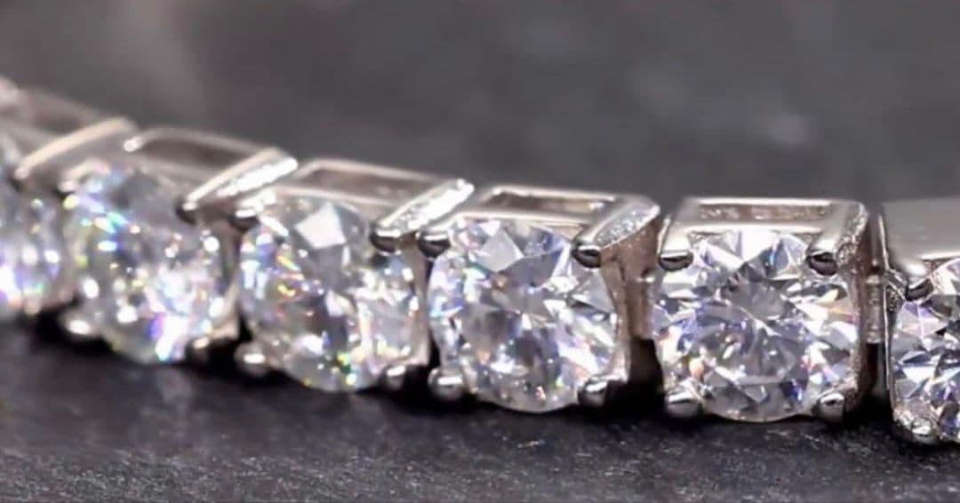 【夜を支配する光】10ctモアサナイト×S925 テニスチェーンブレスレット｜