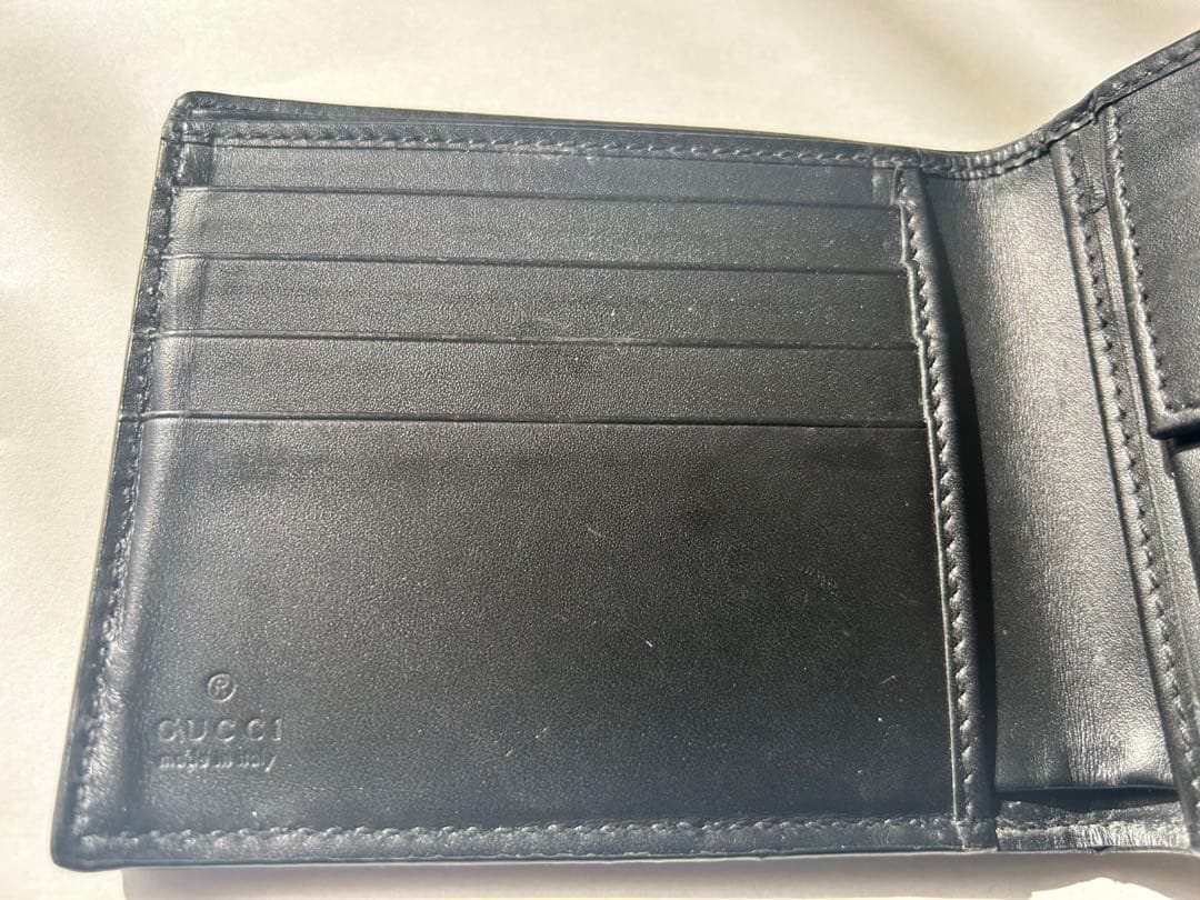 モ*ー様 美品　GUCCI折り財布　スネーク GGスプリーム