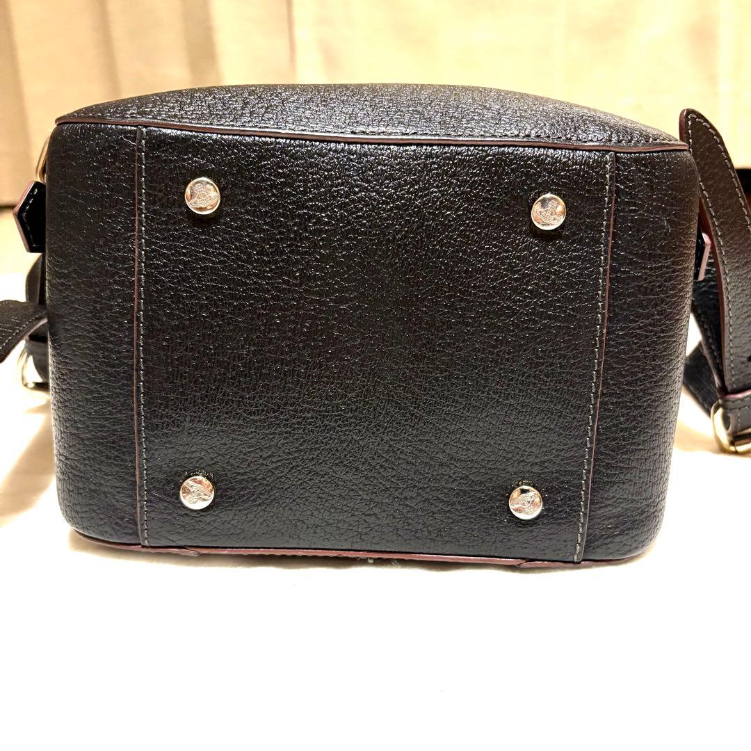 【美品】ヴィヴィアンウエストウッド ミニリュック EXECUTIVE レザー 黒