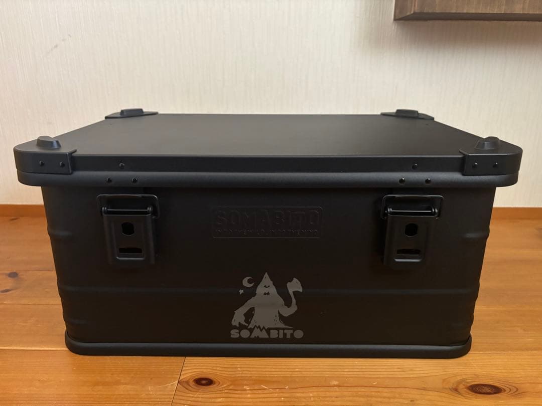 アルミコンテナ　SOMABITO AL BOX 脚なし　スタッキング可能
