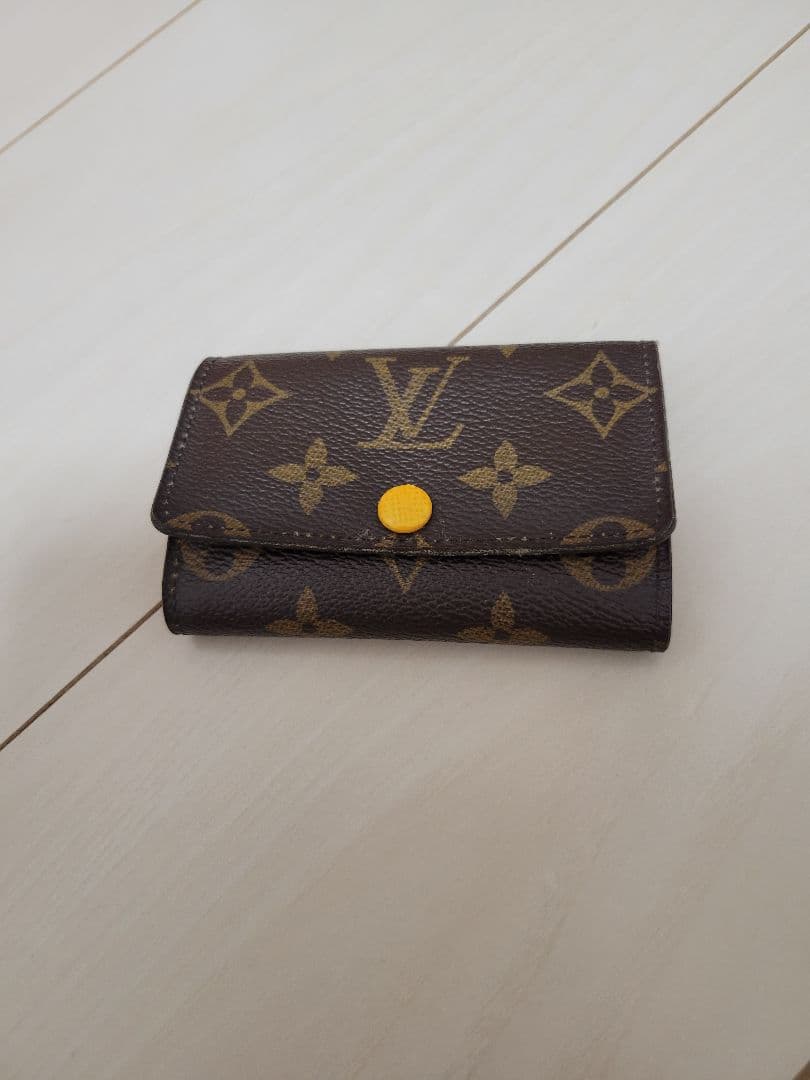Louis Vuitton モノグラム キーケース
